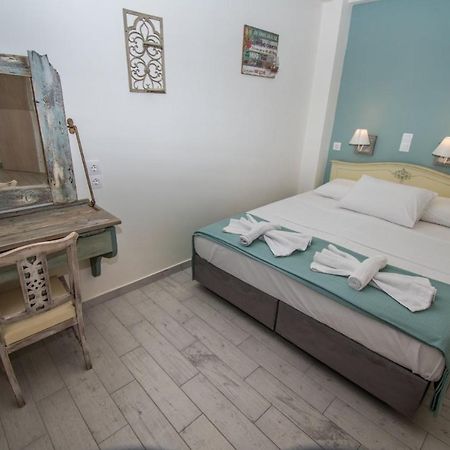 Alexandros Aparthotel Poros Town Екстериор снимка
