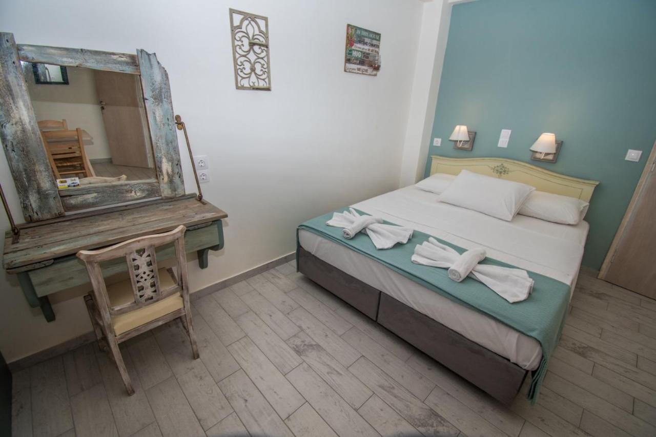 Alexandros Aparthotel Poros Town Екстериор снимка