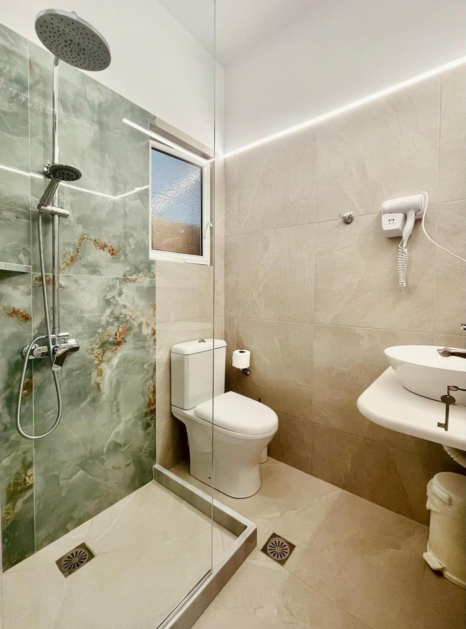 Alexandros Aparthotel Poros Town Екстериор снимка